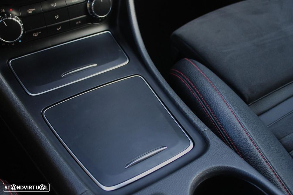 Mercedes-Benz CLA 200 d Shooting Brake AMG Line Aut. - 36