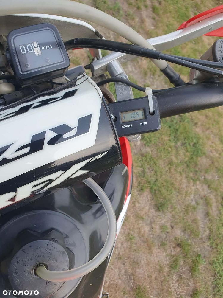 Honda CRF - 7