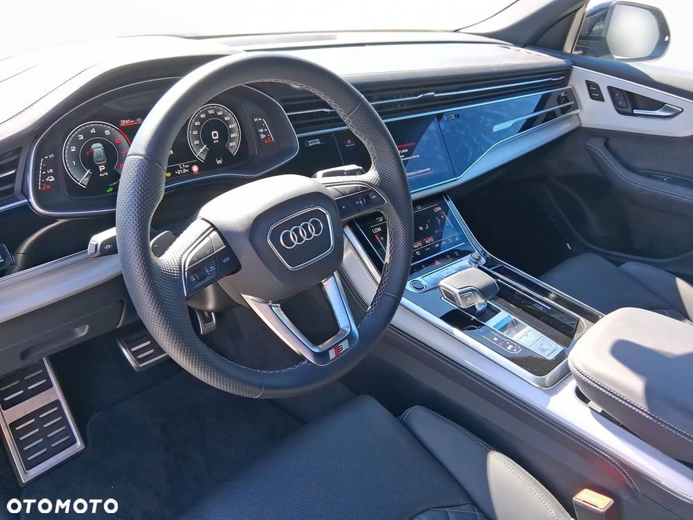 Audi Q8 55 TFSI mHEV Quattro Tiptronic - 11