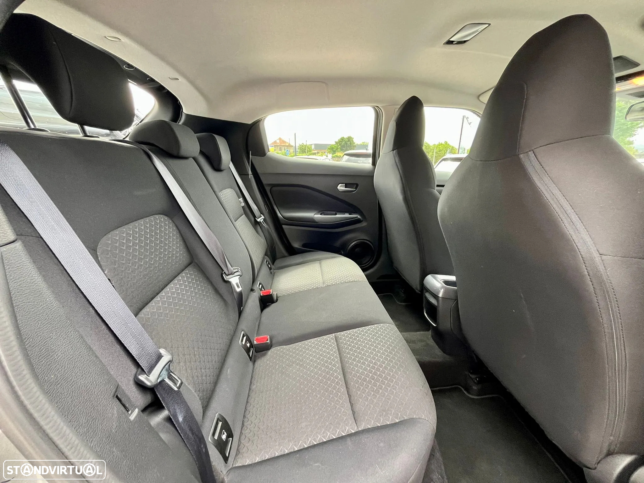 Nissan Juke 1.0 DIG-T N-Connecta - 12