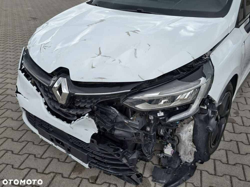 Renault Clio - 19