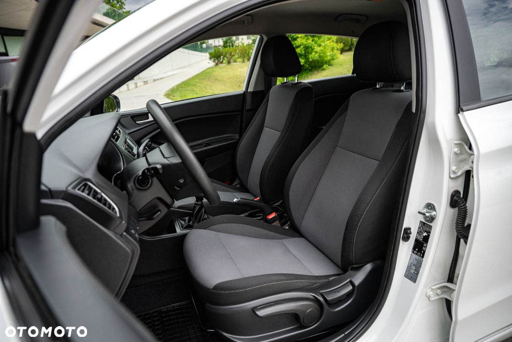 Hyundai i20 1.2 Classic Plus - 13