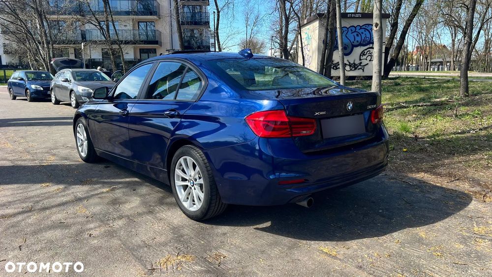 BMW Seria 3 320i Edition Luxury Line Purity - 5