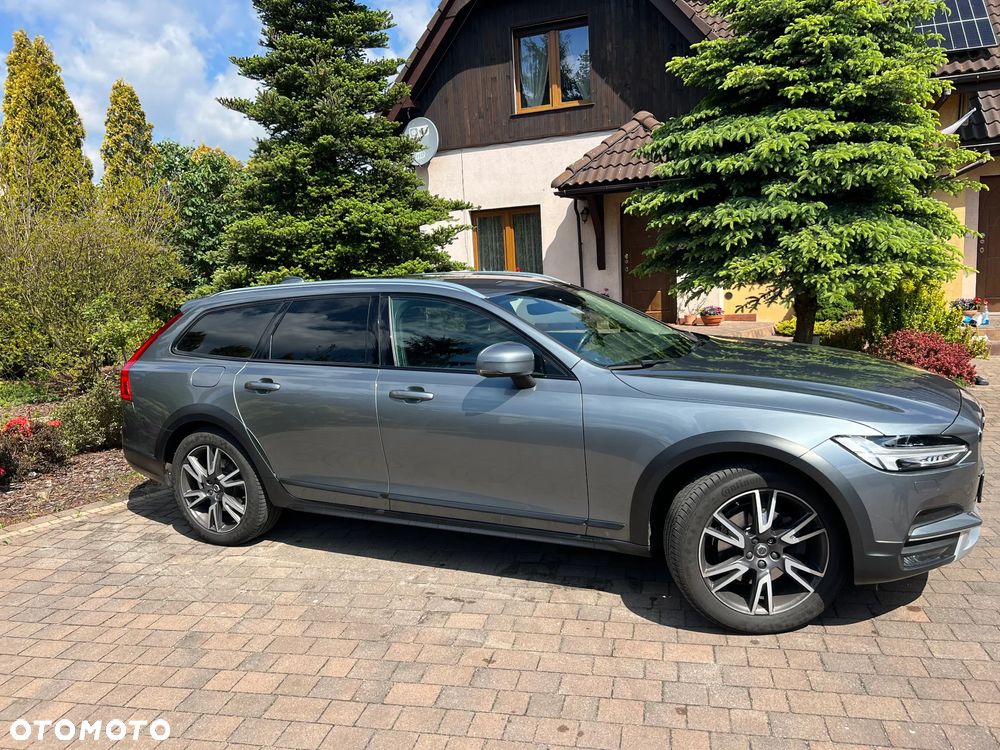 Volvo V90 Cross Country D4 SCR AWD - 2