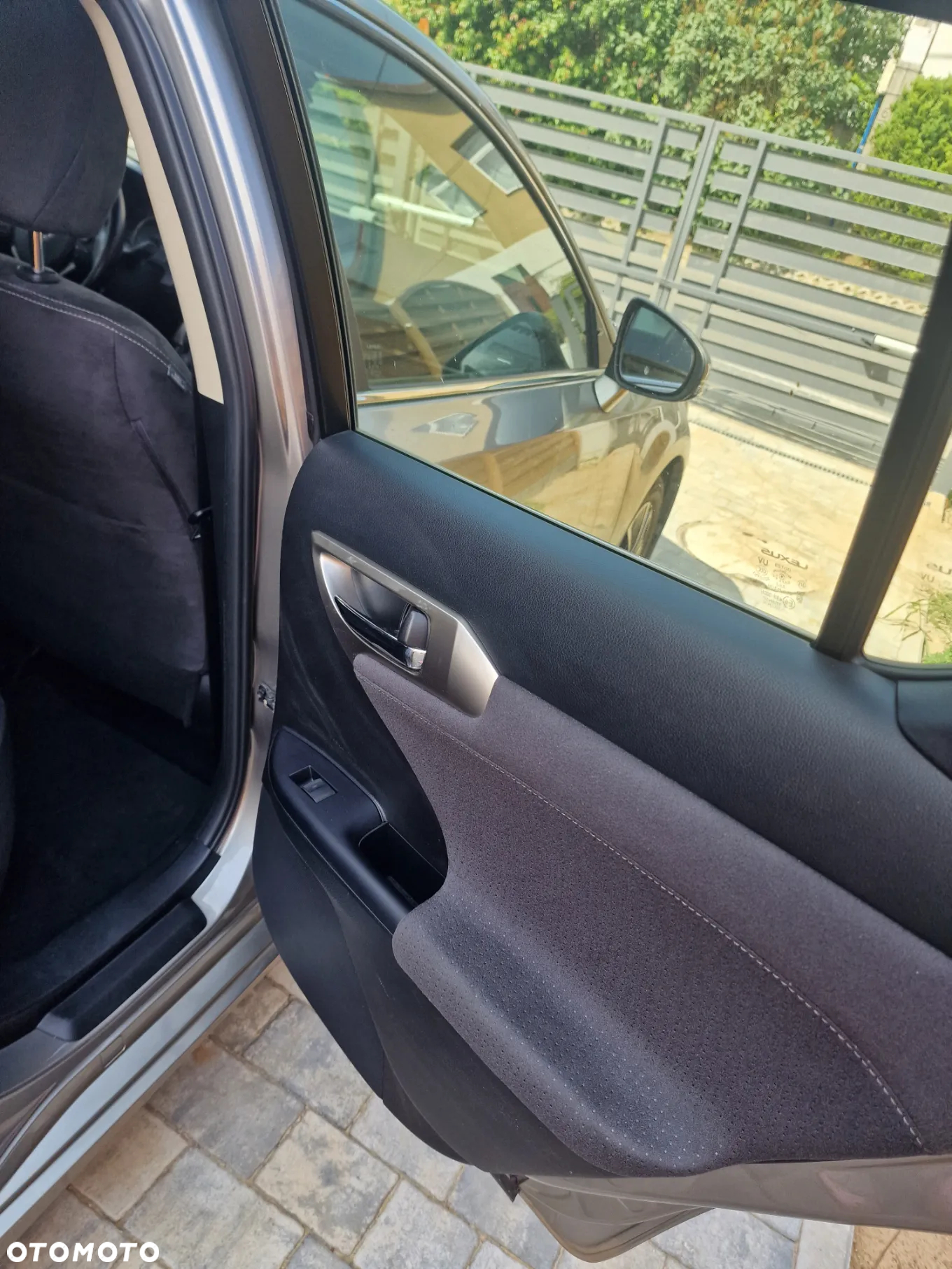 Lexus CT 200h Business Edition - 27