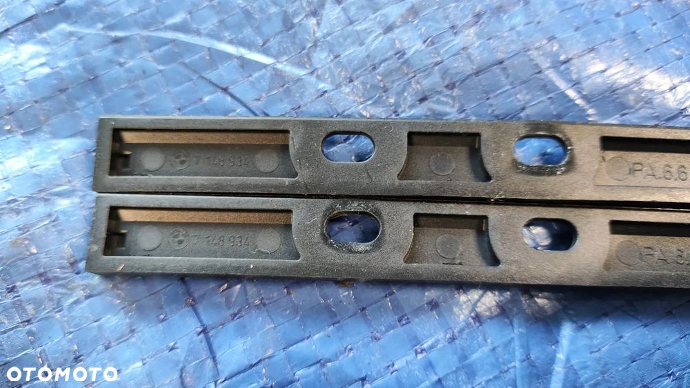 RYGIEL ZACZEP PODKŁADKA ŚRUBA LISTWA SŁUPKA DACHU KOMPLET 8204285 8204286 7148934 BMW E64 - 3