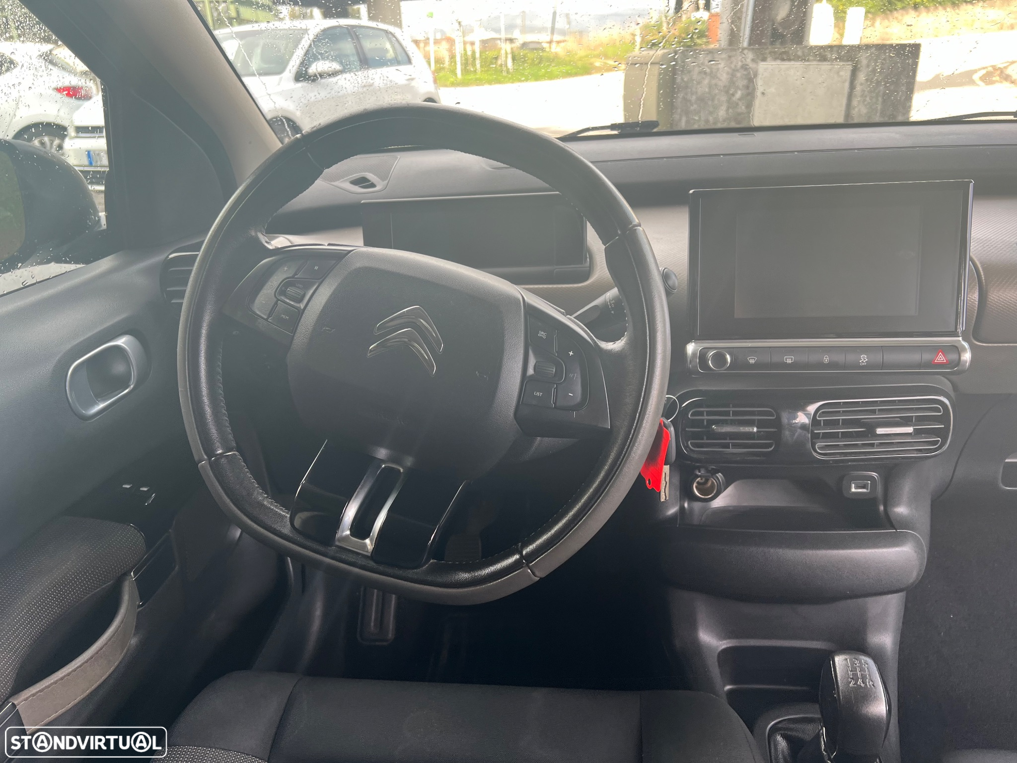 Citroën C4 Cactus 1.2 PureTech Shine Ed.Moonlight - 17