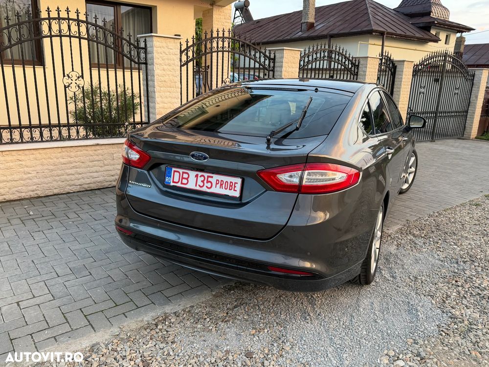 Ford Mondeo 2.0 TDCI ECOnetic Start-Stopp Titanium - 4