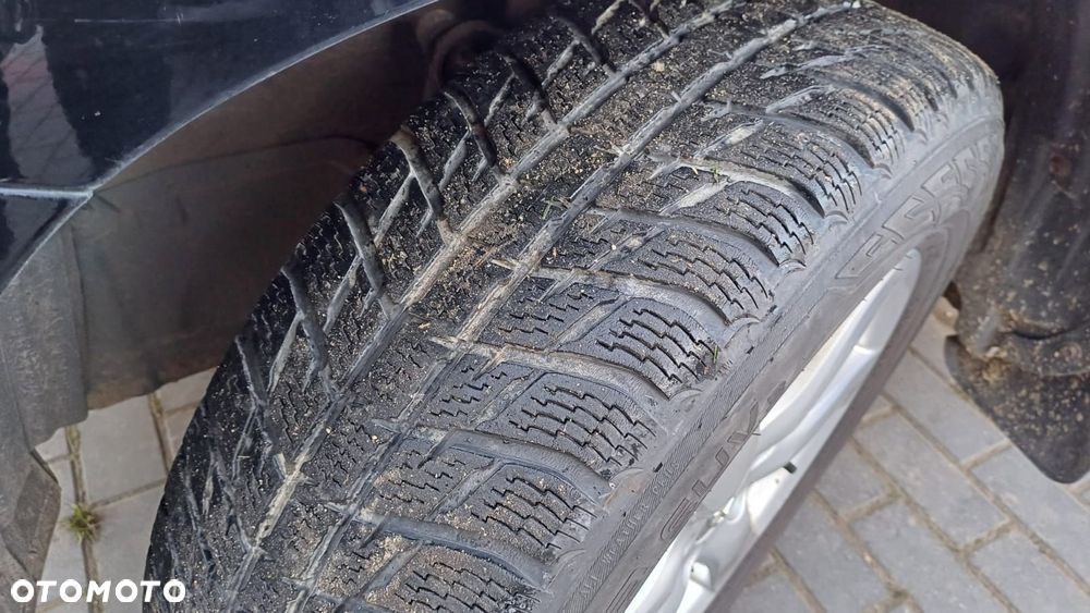 Toyota RAV4 2.0 4x4 - 12