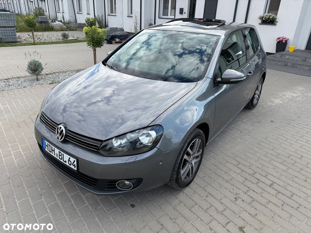 Volkswagen Golf 2.0 TDI DPF DSG Highline - 11