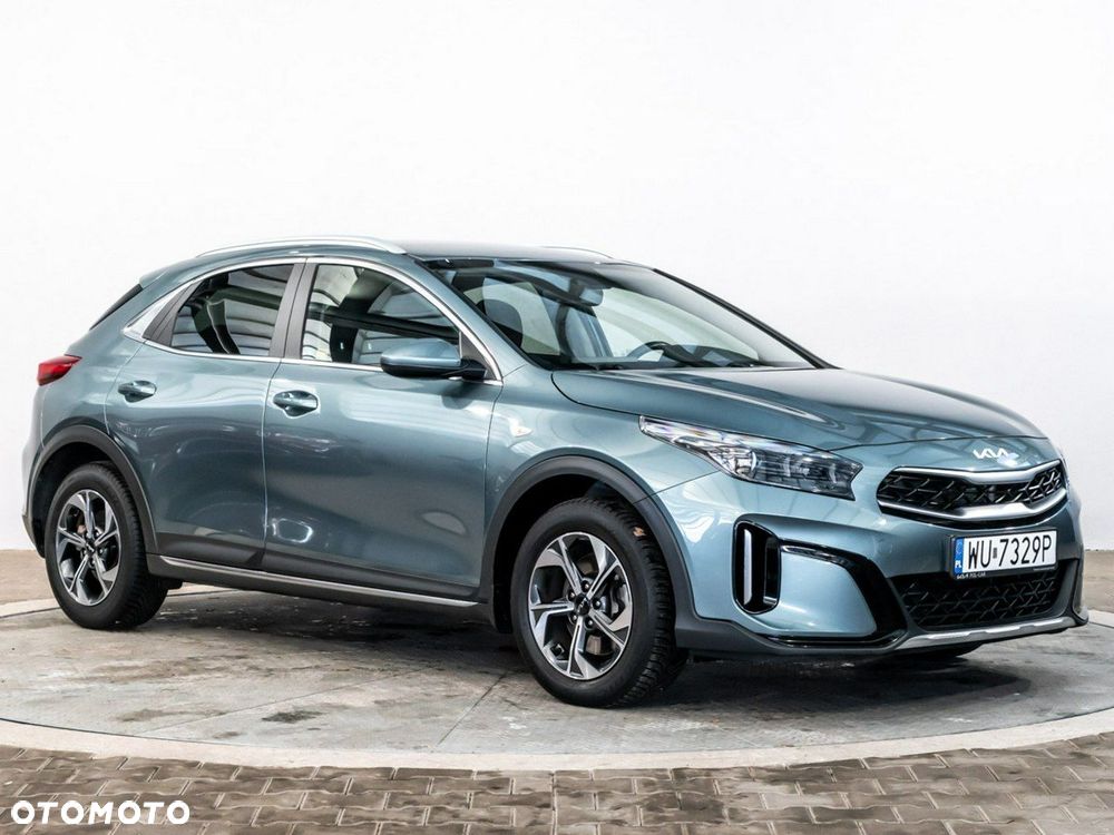 Kia XCeed 1.5 T-GDI M - 2