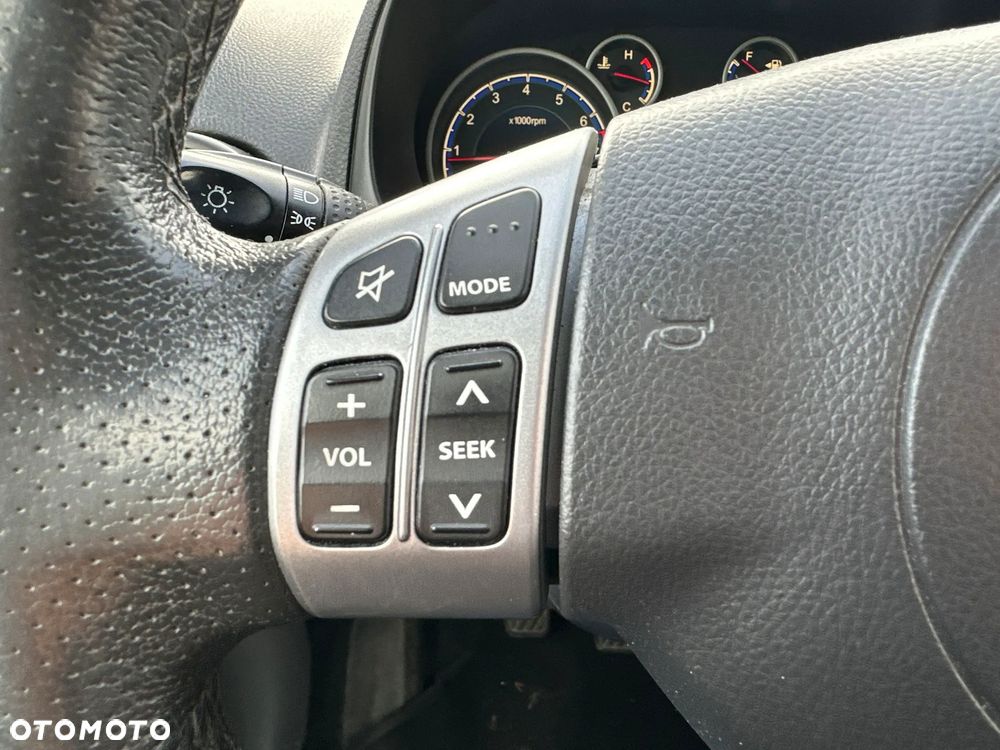 Suzuki SX4 1.6 Comfort Plus 4WD - 19