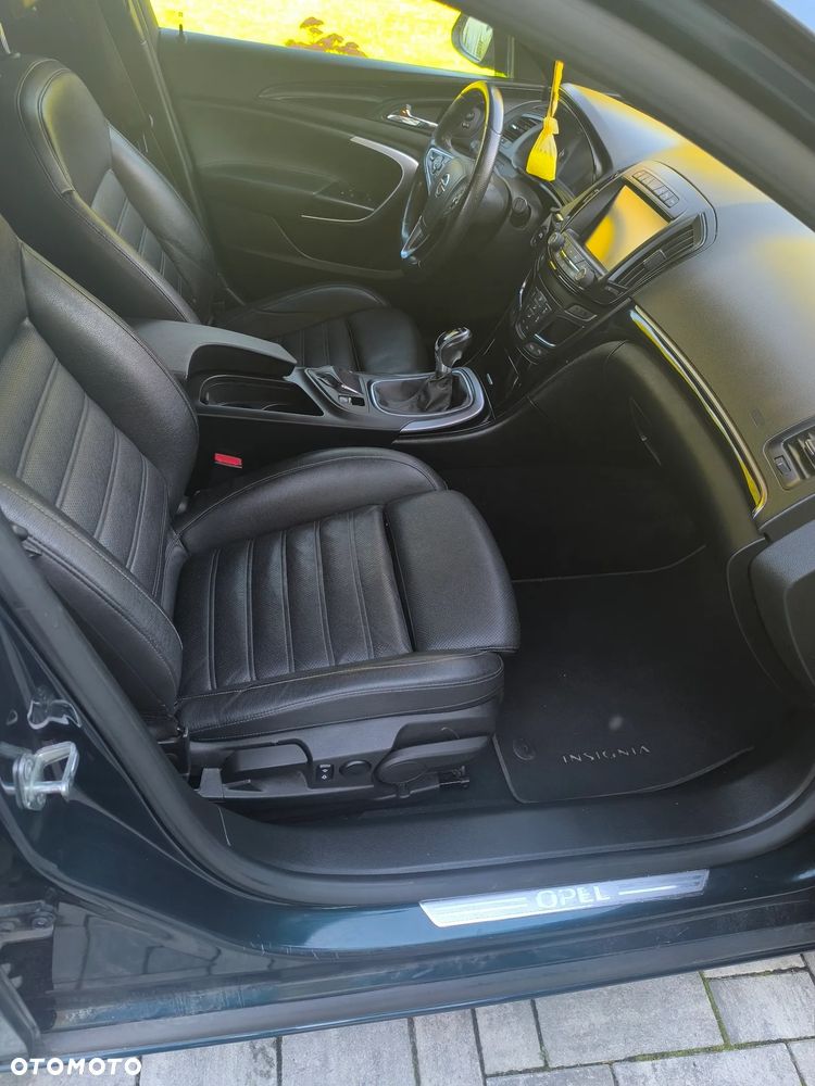 Opel Insignia - 16