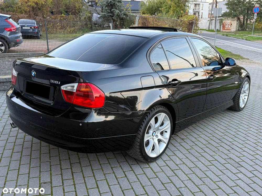 BMW Seria 3 318i Touring Edition Lifestyle - 4