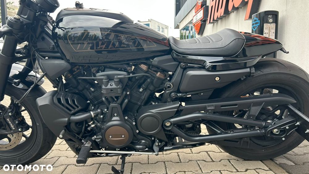 Harley-Davidson Sportster - 12