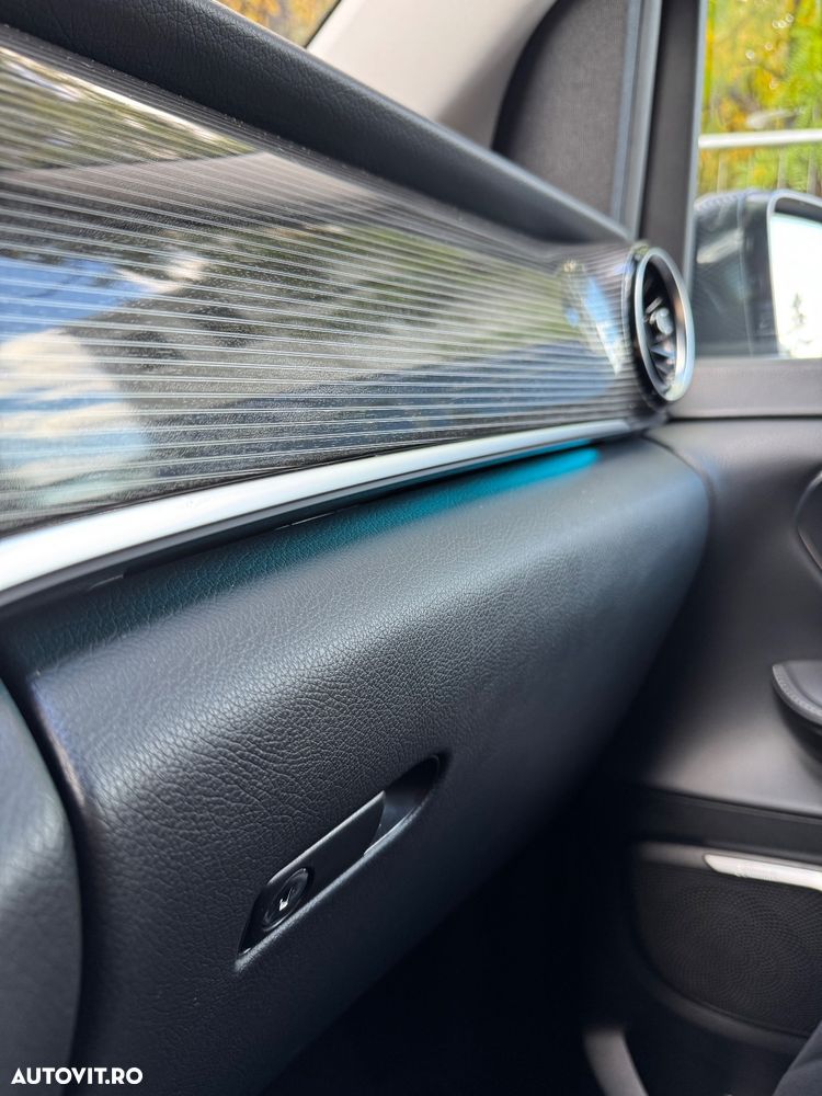 Mercedes-Benz V 300 d Lung Exclusive - 32