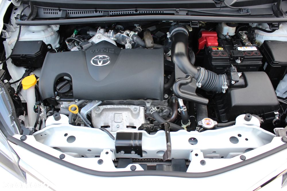 Toyota Yaris 1.5 20th Anniversary - 5