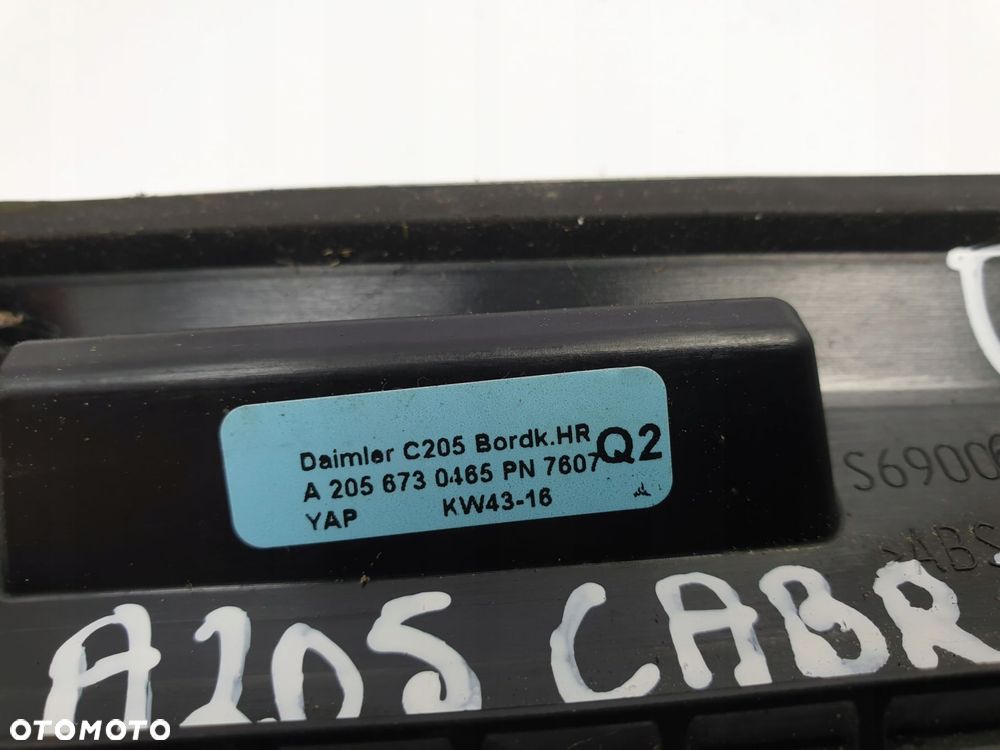 Mercedes A205 W205 Cabrio TYLNA LISTWA SZYBY Kpl - 6