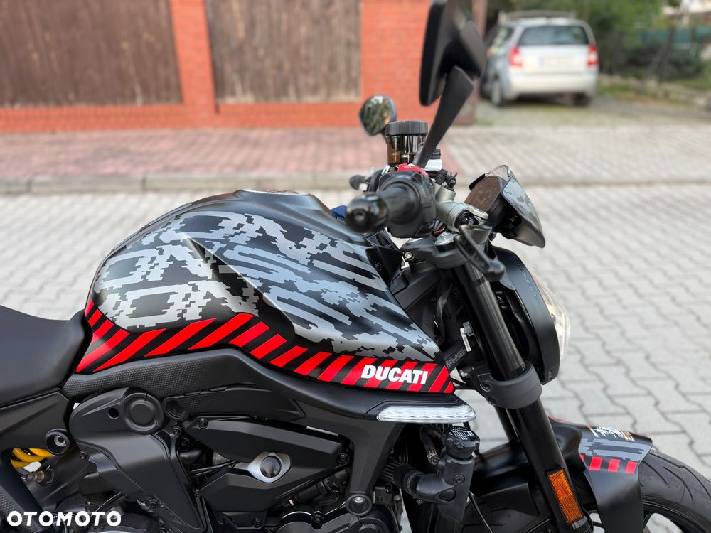 Ducati Monster - 9