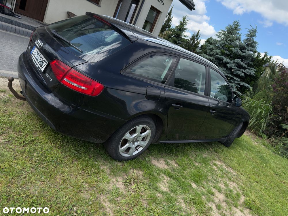 Audi A4 Avant 2.0 TDI - 4