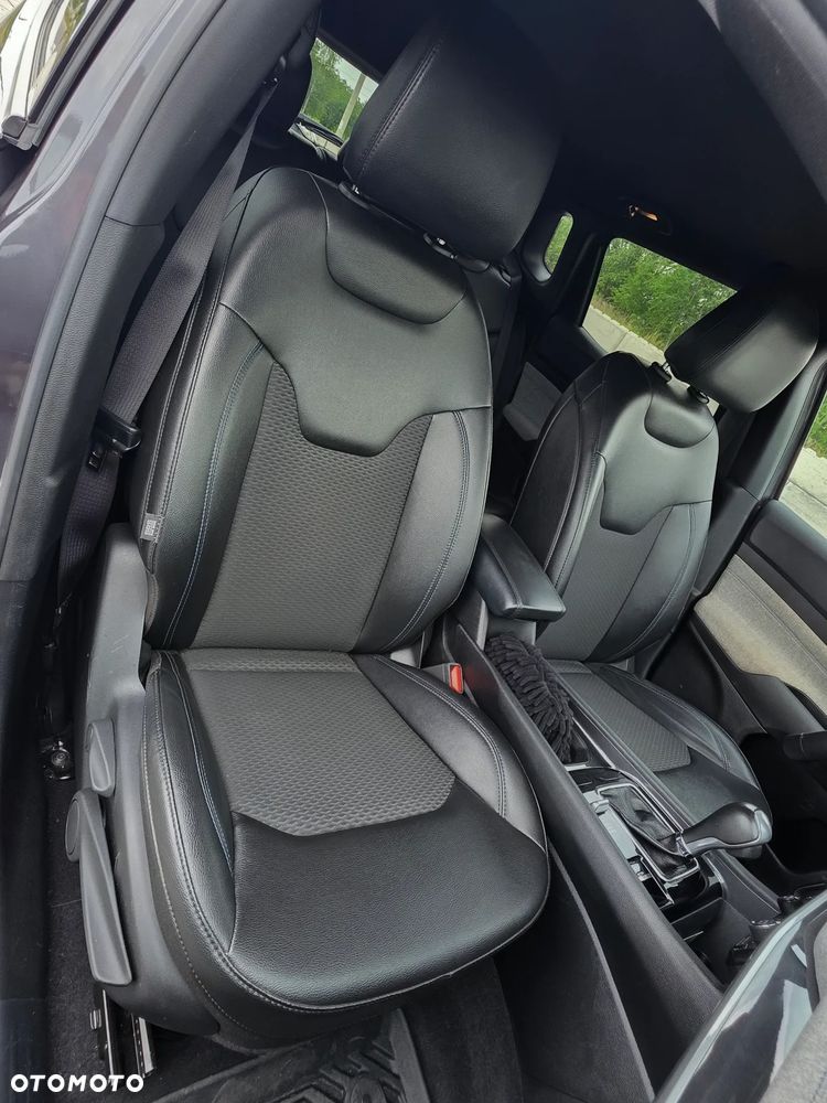 Jeep Compass - 18