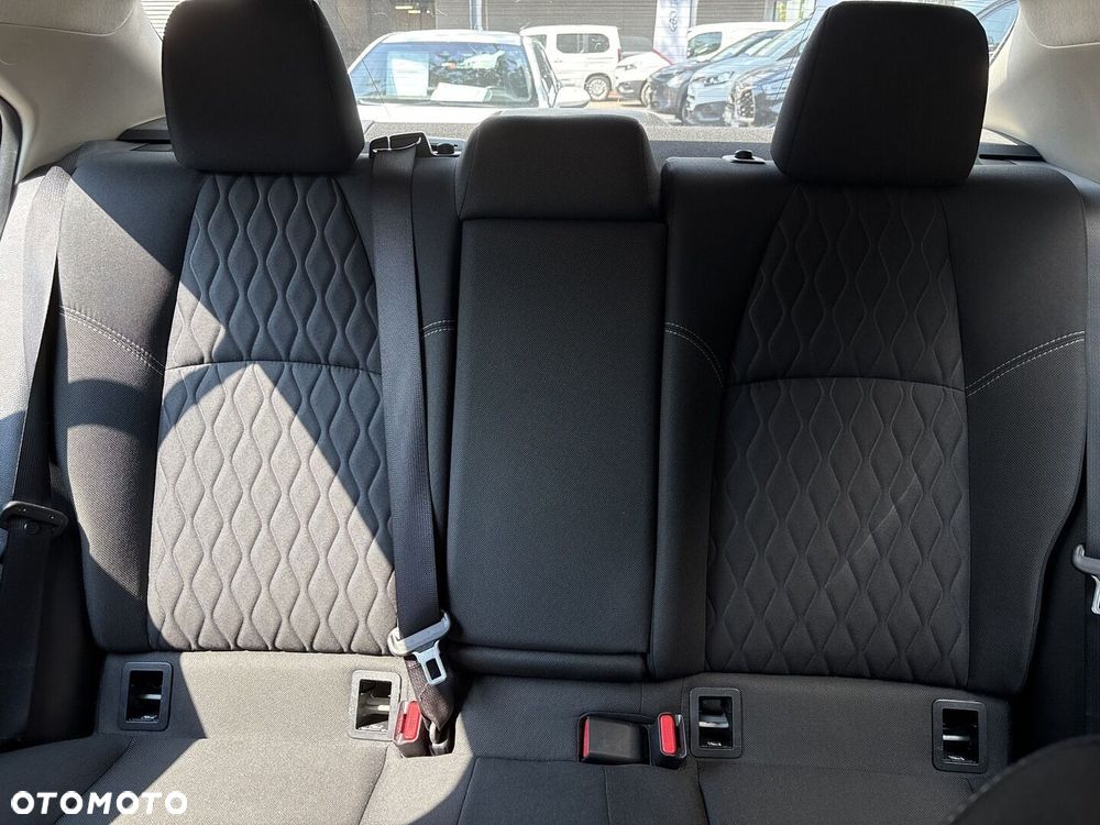 Toyota Corolla - 33