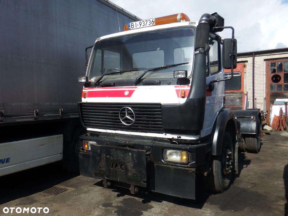Mercedes-Benz 1820 AK 4X4 - 2