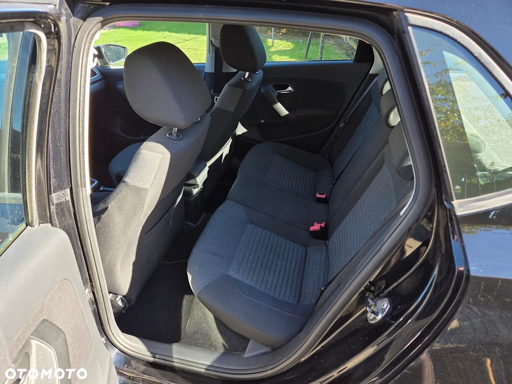 Volkswagen Polo - 13