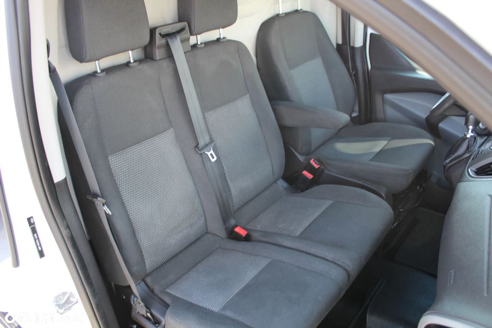 Ford Transit Custom - 22