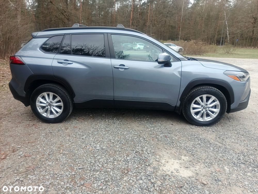 Toyota Corolla Cross - 16