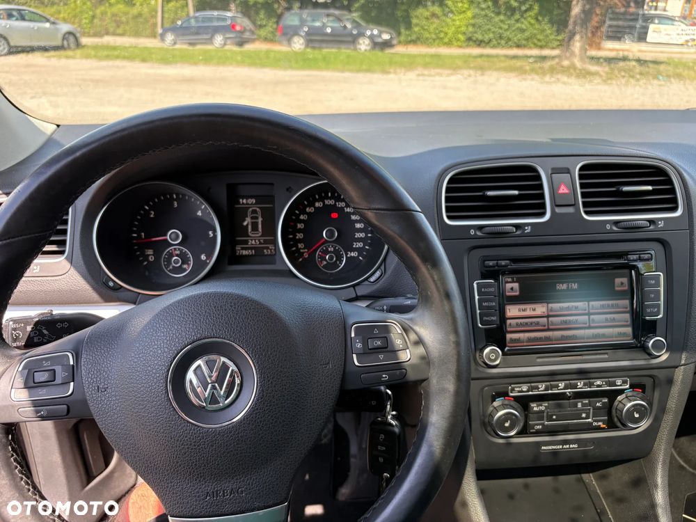 Volkswagen Golf Variant 2.0 TDI DPF Highline - 16