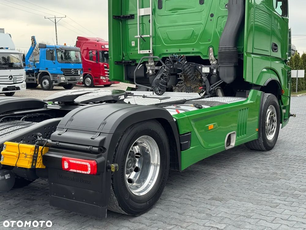 Mercedes-Benz ACTROS 1851 GIGA SPACE / ACC /SALONKA / NAVIGACJA / DWA ŁÓŻKA - 18
