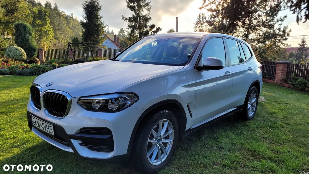 BMW X3 xDrive20d Advantage - 4