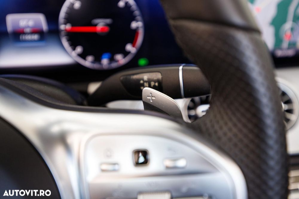 Mercedes-Benz E 220 d 4Matic 9G-TRONIC AMG Line - 29