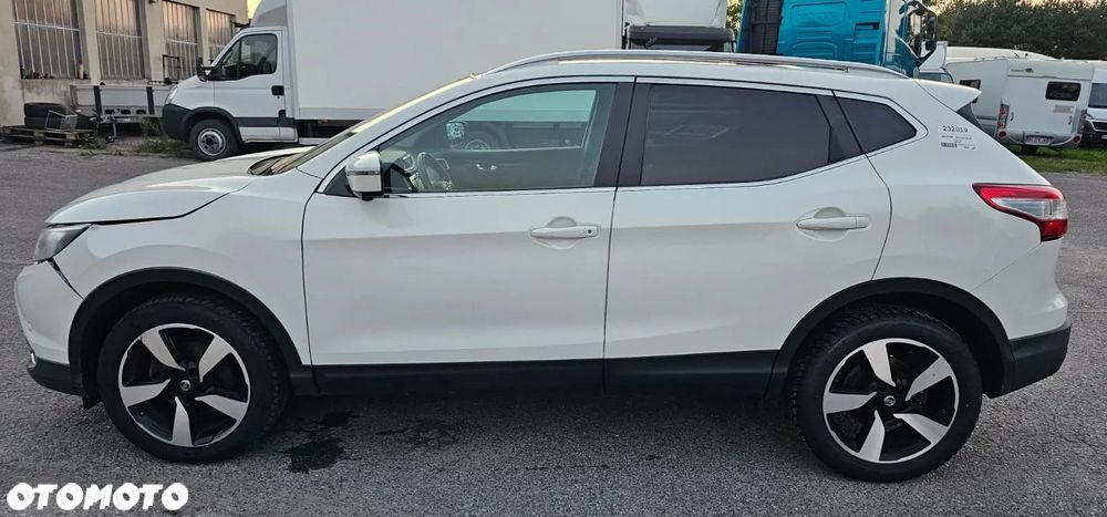 Nissan Qashqai 1.2 DIG-T N-Vision - 4