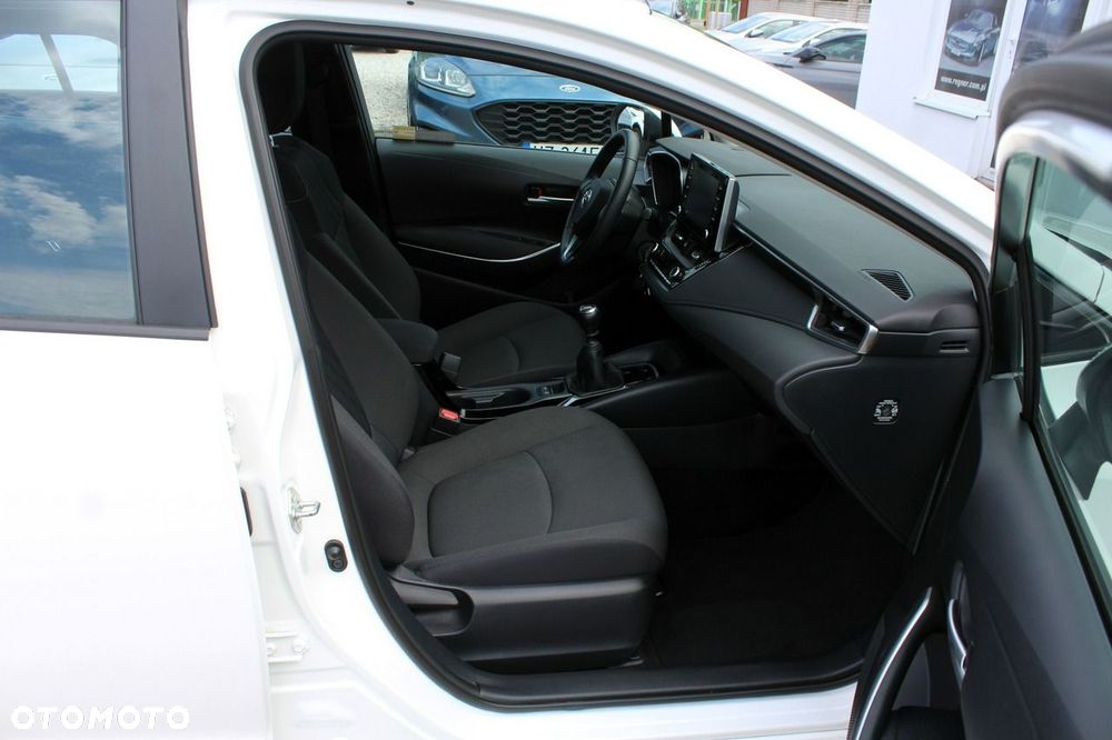 Toyota Corolla 1.5 Comfort - 12