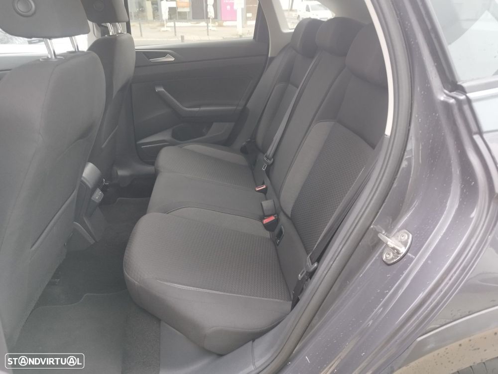 VW Taigo 1.0 TSI Urban - 11