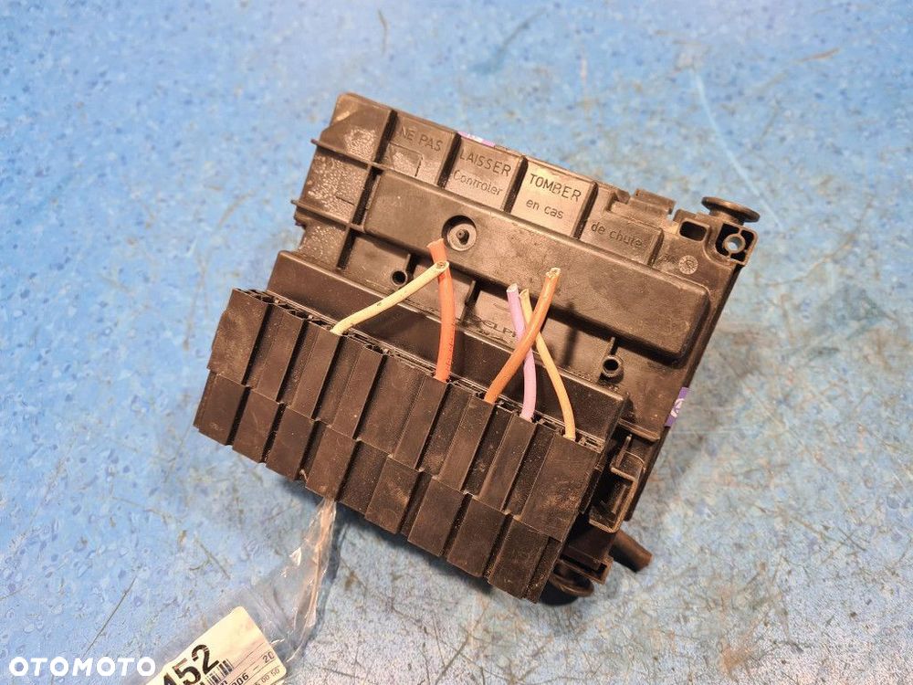 CITROEN C4 PICASSO 1.6 HDI MODUŁ BSM 9666700180 - 7