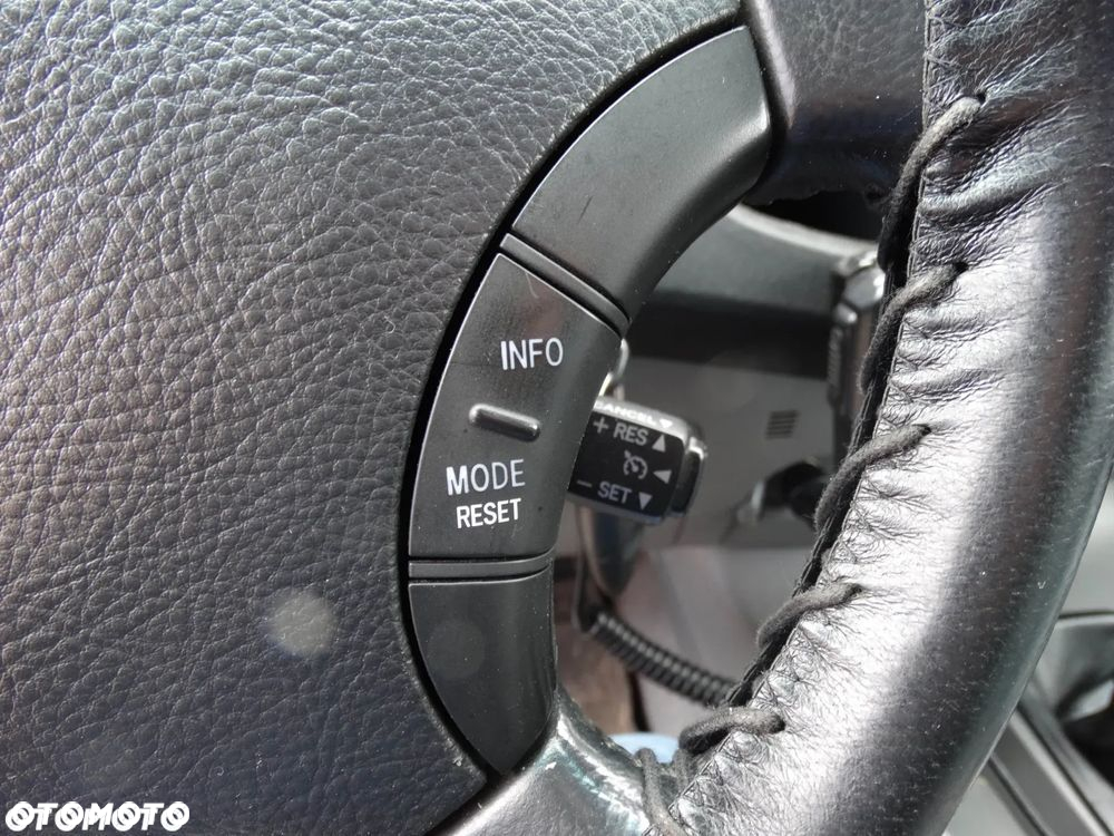 Toyota Hilux 3.0 D-4D SR5-X (lea) Platinium - 22