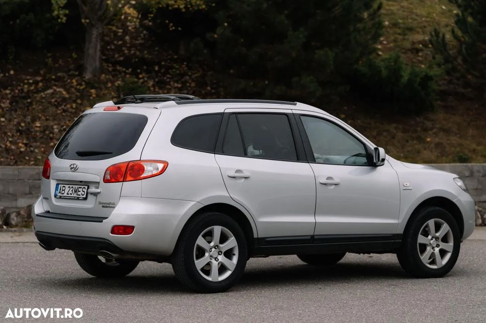 Hyundai Santa Fe 2.2 CRDi 4WD Automatik GLS - 27