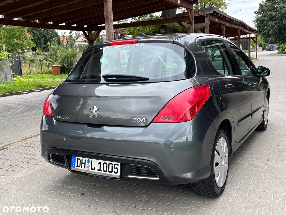 Peugeot 308 HDi FAP 110 Premium - 8