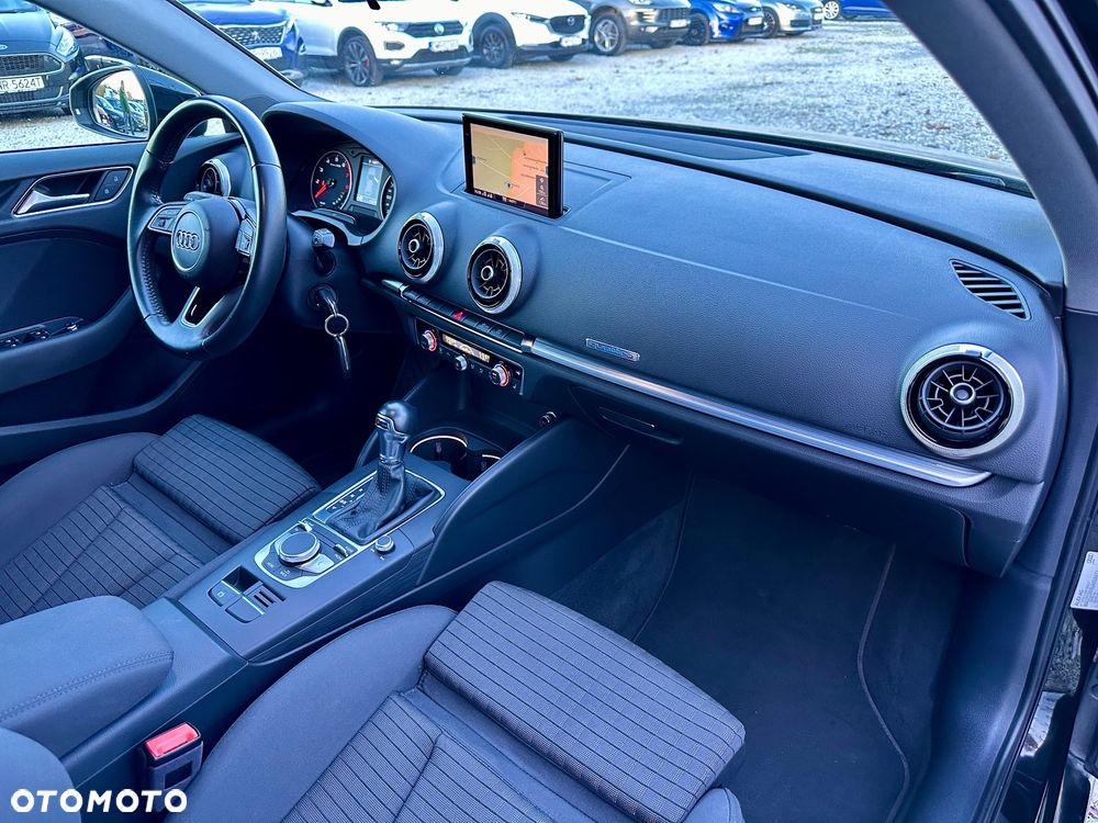 Audi A3 Sportback - 35