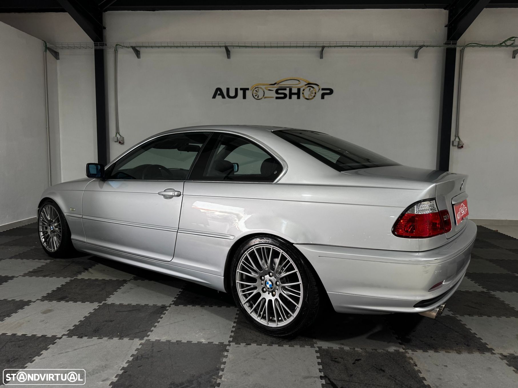 BMW 320 Ci - 23