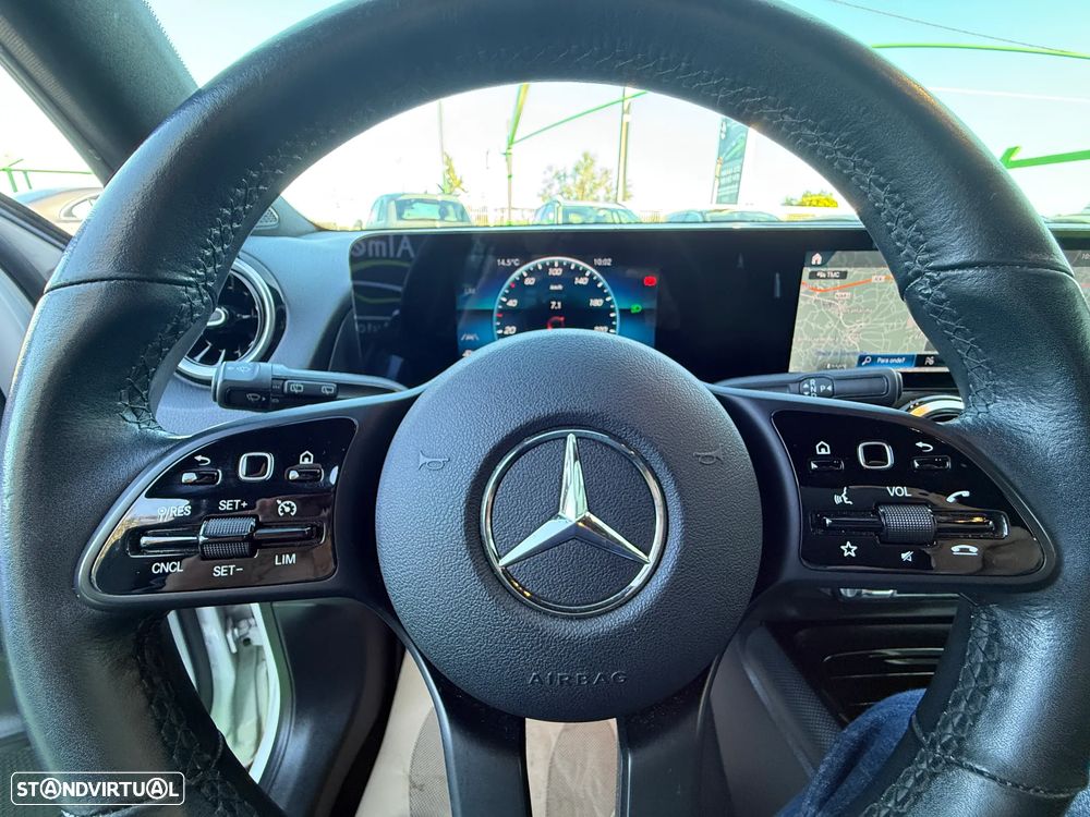 Mercedes-Benz GLB 180 d Style - 38