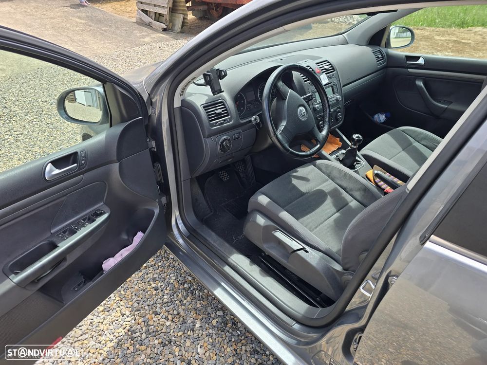 VW Golf 1.9 TDi 6V Trendline AC - 6