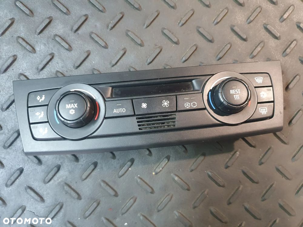 BMW 3 E90 E91 Panel klimatyzacji 9128215 EUROPA - 1