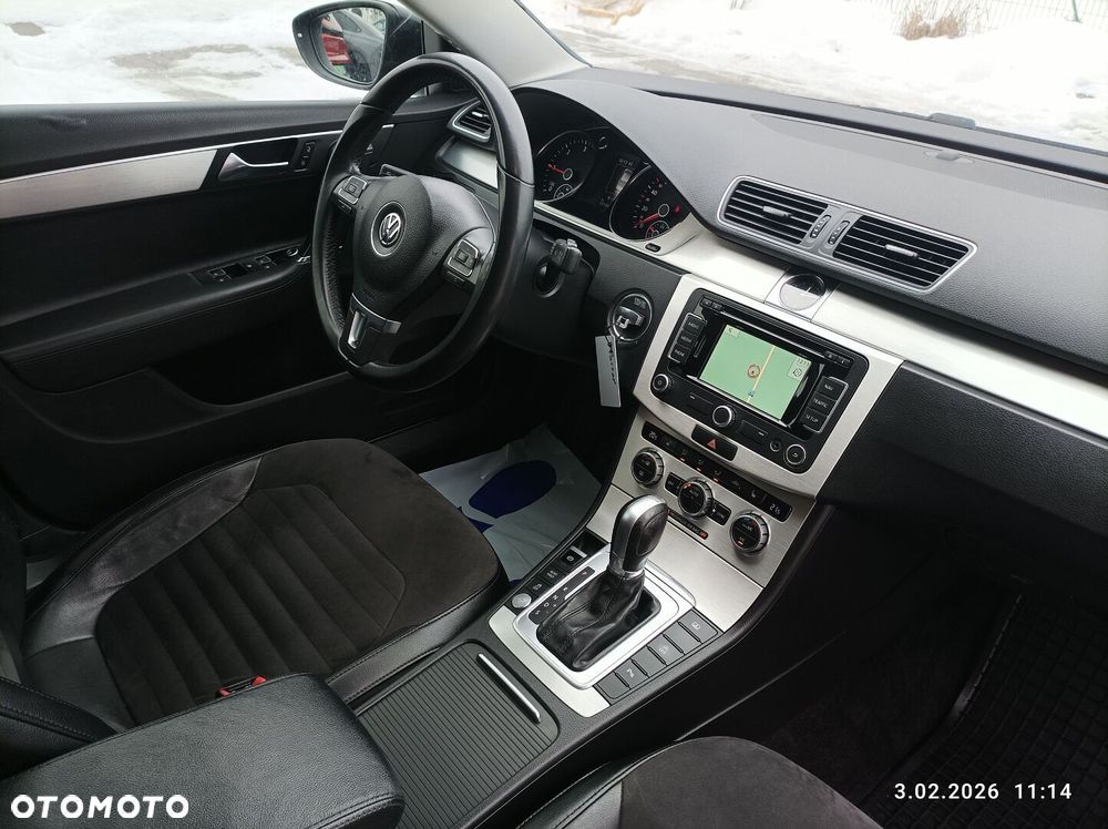 Volkswagen Passat - 10