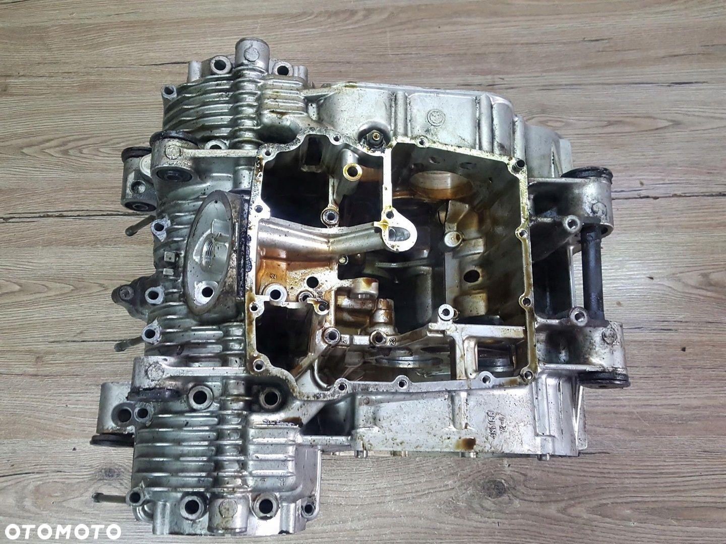 YAMAHA XJ 900 4KM KARTER GÓRNY DOLNY BLOK SILNIKA - 8