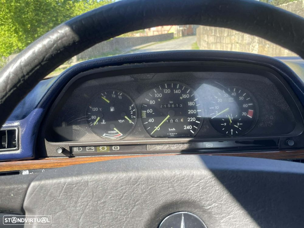 Mercedes-Benz W126 (1979-1992) - 13