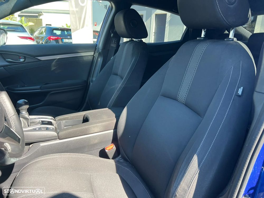 Honda Civic 1.0 i-VTEC Turbo Elegance - 4